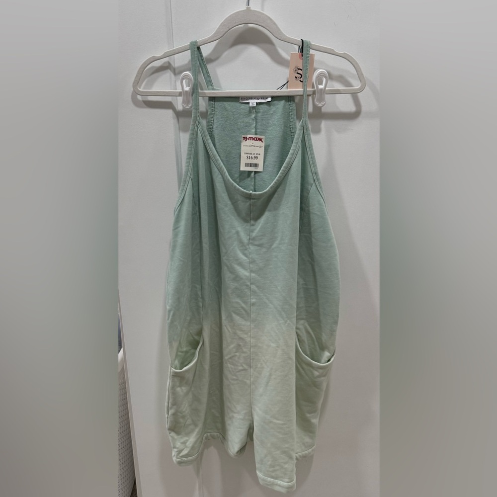 Ombré green shorts romper